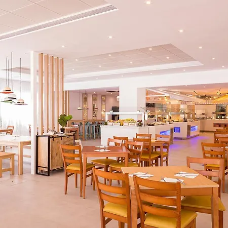 Balansat Aparthotel 4*